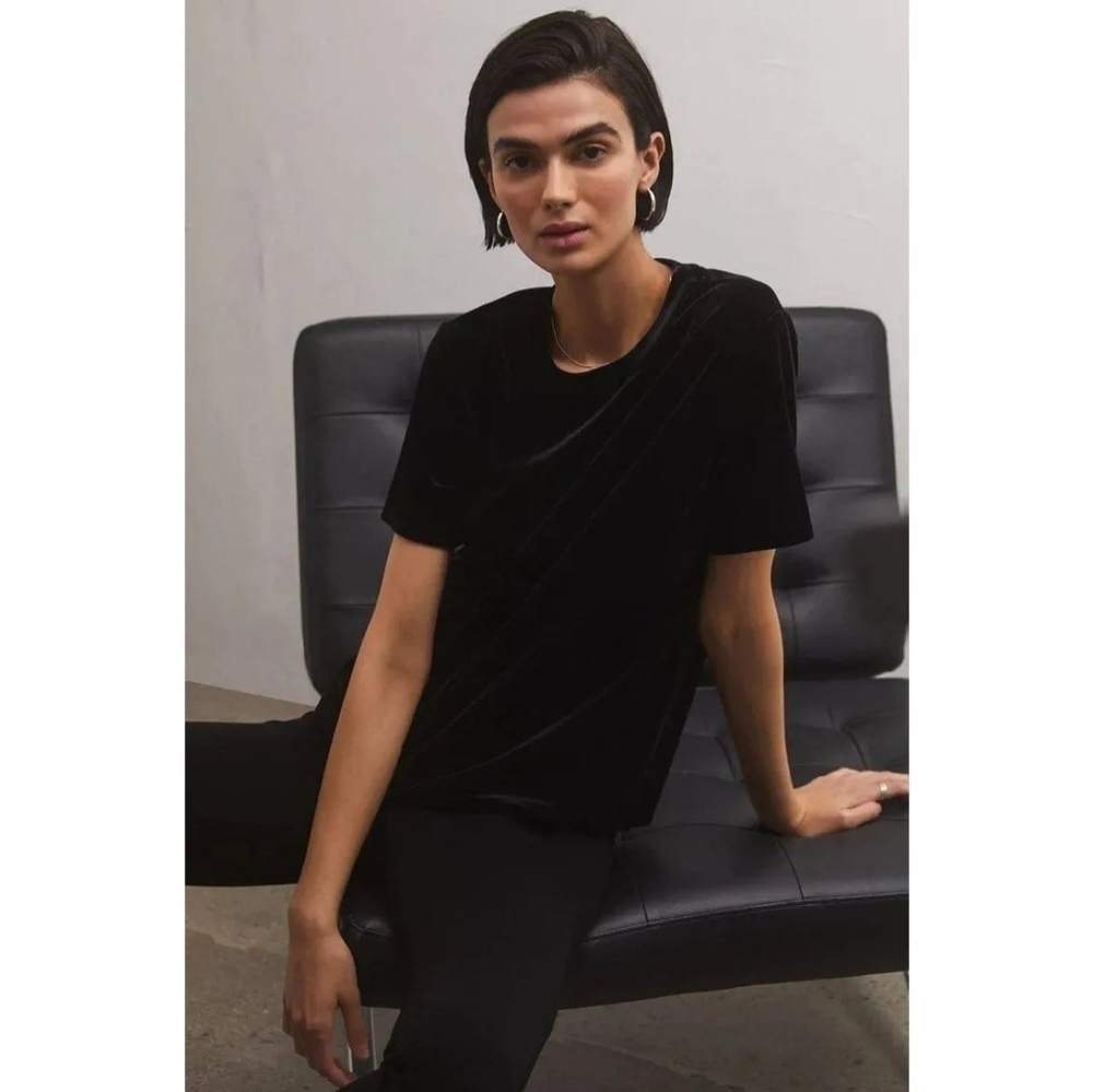 Auth! Reiss Jupiter velvet top